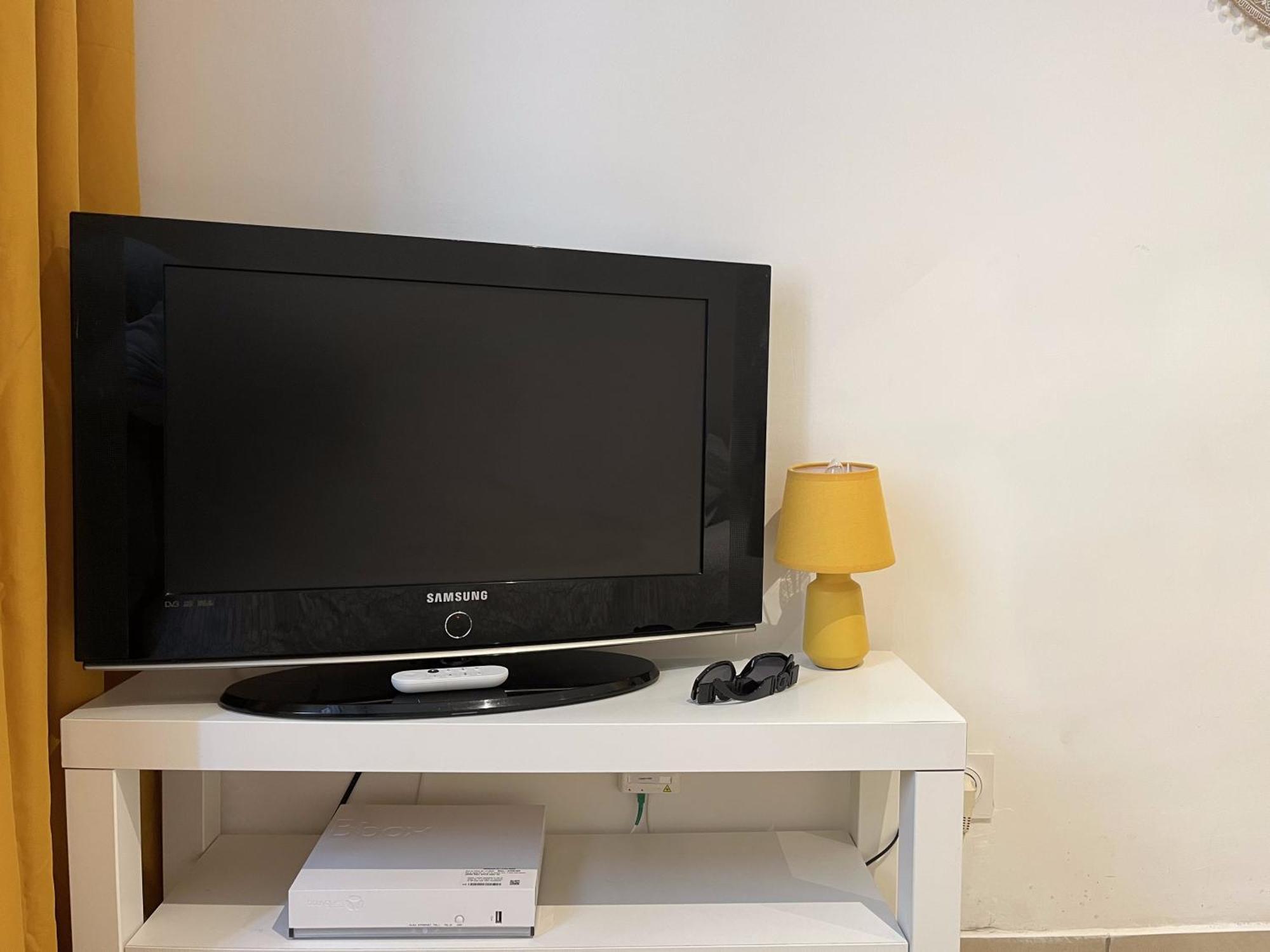 Studio Equipe Confort Proche De Toutes Commodites La Seyne-sur-Mer Eksteriør billede