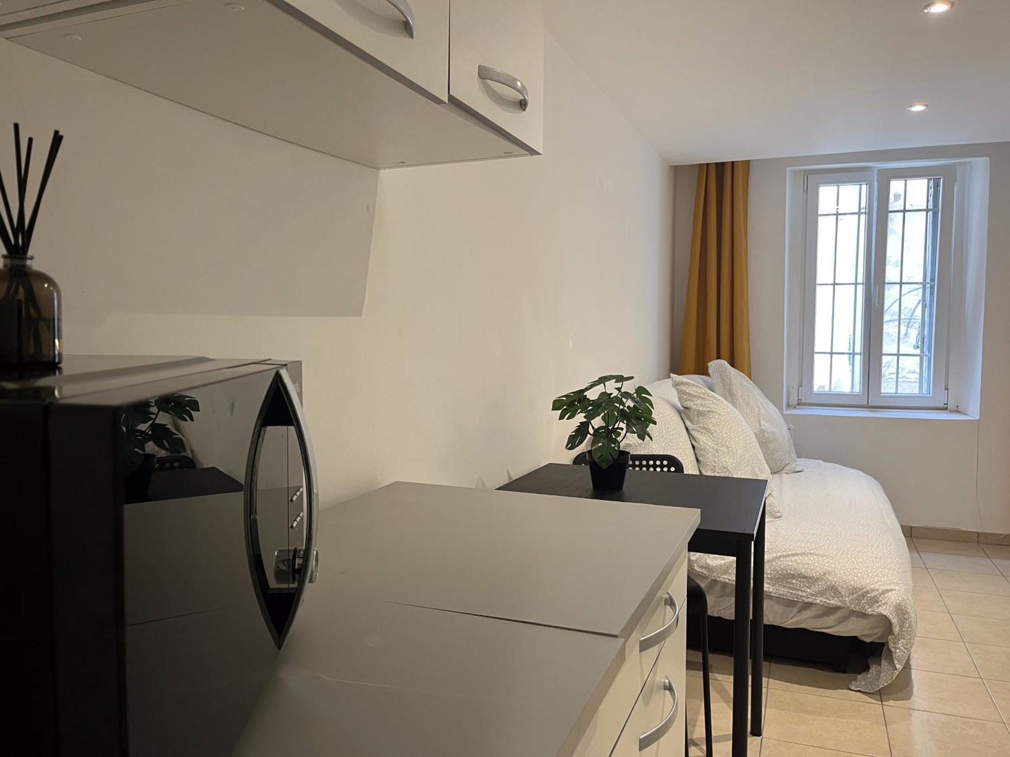 Studio Equipe Confort Proche De Toutes Commodites La Seyne-sur-Mer Eksteriør billede