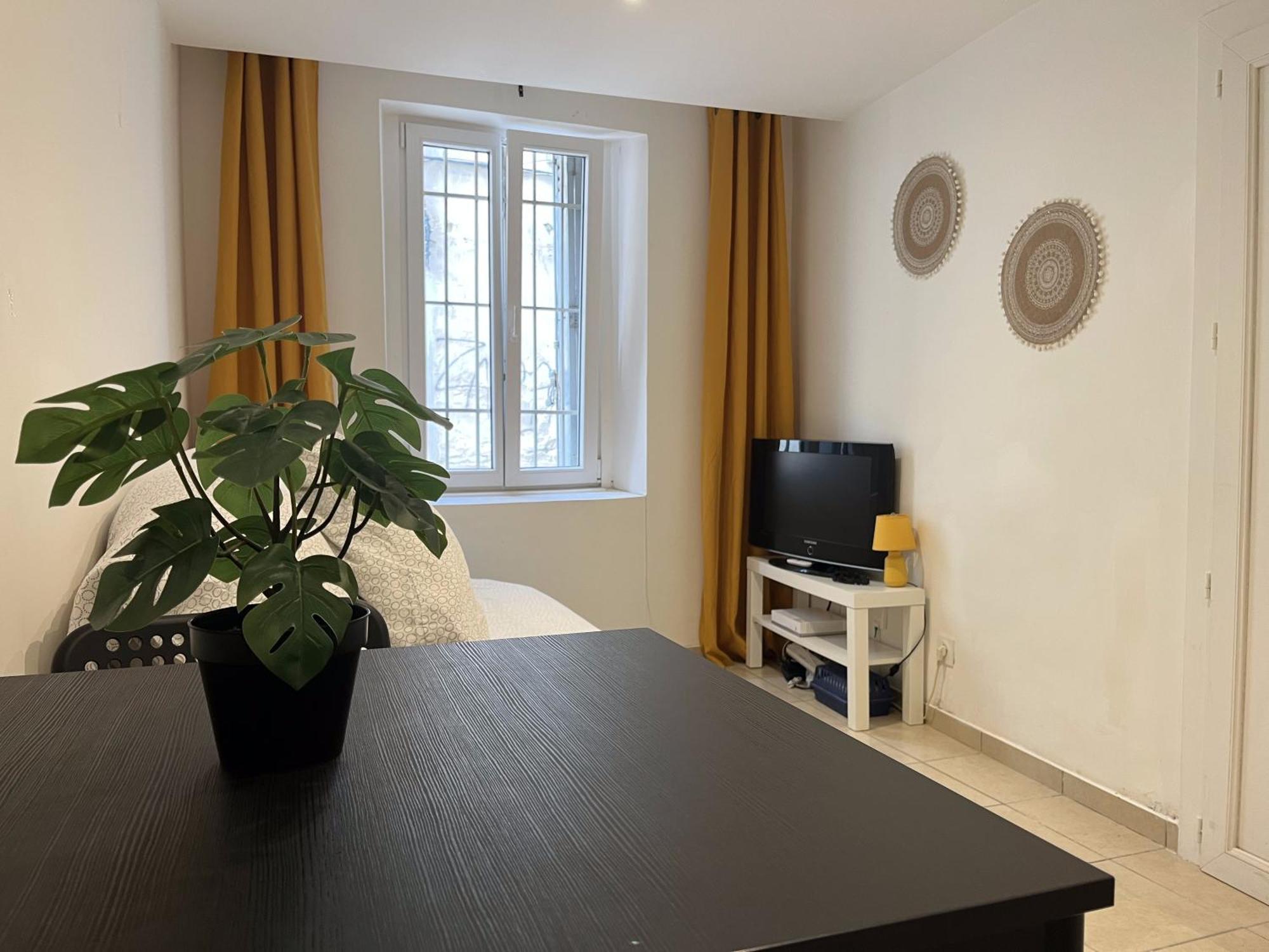Studio Equipe Confort Proche De Toutes Commodites La Seyne-sur-Mer Eksteriør billede