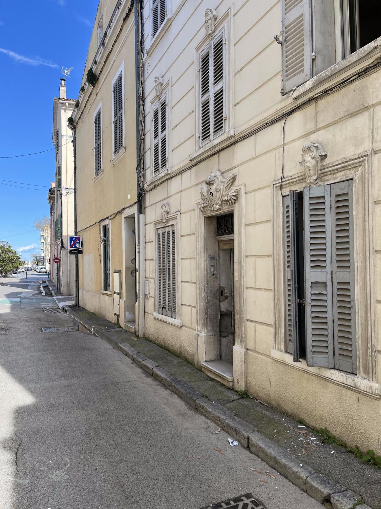 Studio Equipe Confort Proche De Toutes Commodites La Seyne-sur-Mer Eksteriør billede